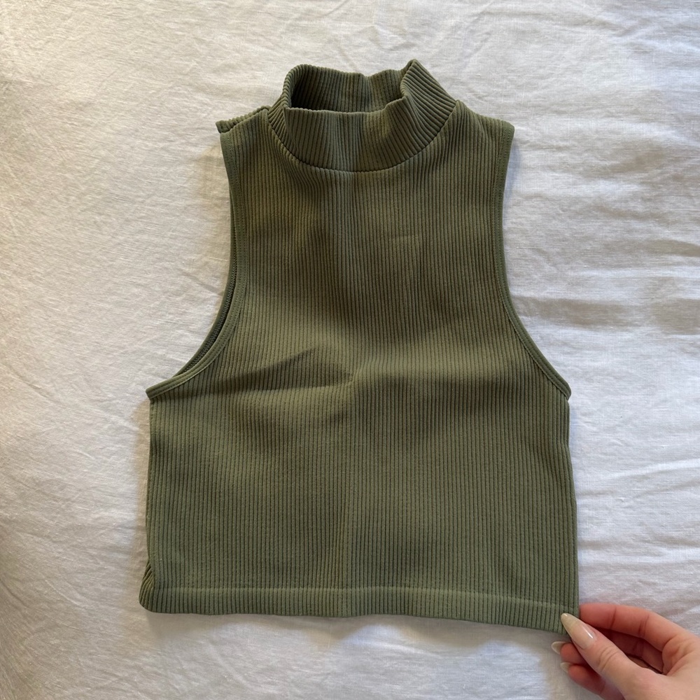 Zara Green Ribbed turtle Neck tank